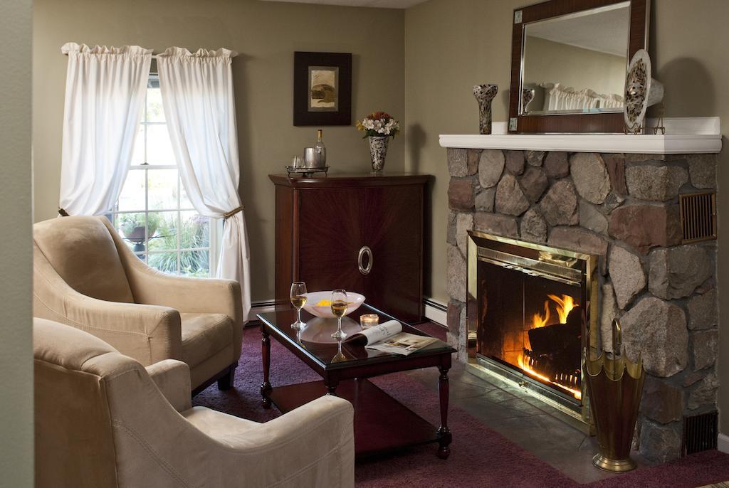 Bed and Breakfast Huron House Oscoda Exterior foto