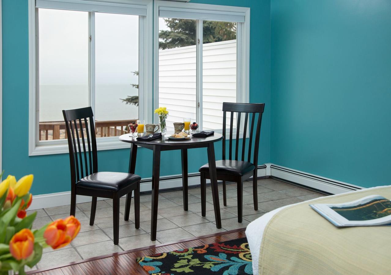 Bed and Breakfast Huron House Oscoda Exterior foto