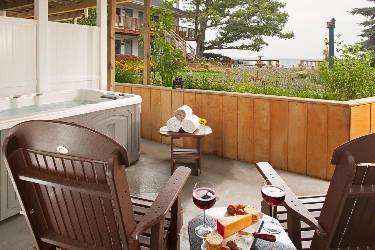 Bed and Breakfast Huron House Oscoda Exterior foto